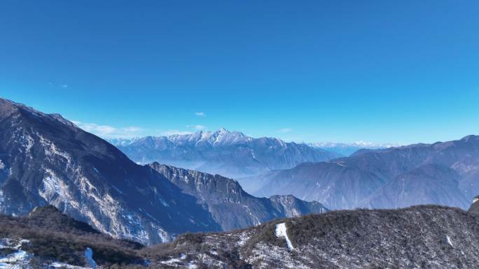 4k川西风景九鼎山滑雪场雪山航拍