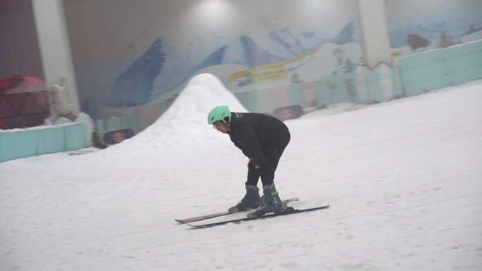 滑雪 室内滑雪 单板