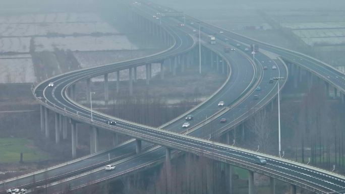 高速公路春运高峰