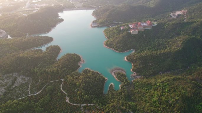 珠海金台寺佛教寺庙夕阳水库航拍