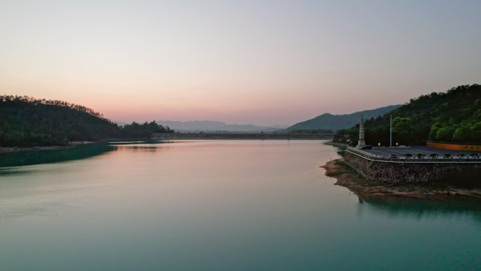 珠海金台寺佛教寺庙夕阳水库航拍