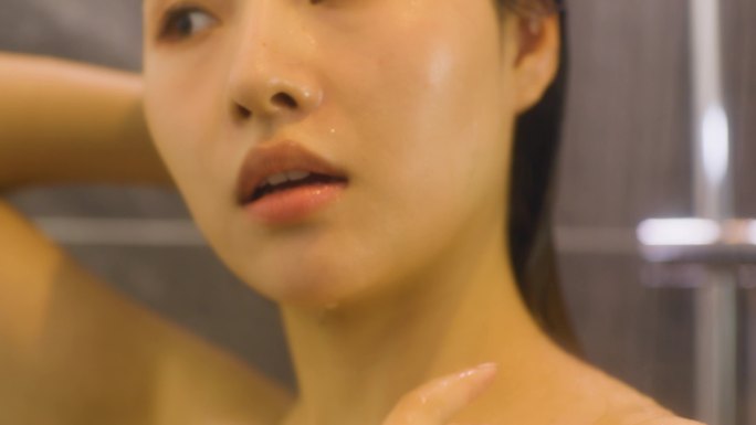 美女洗澡、淋浴、沐浴4k素材