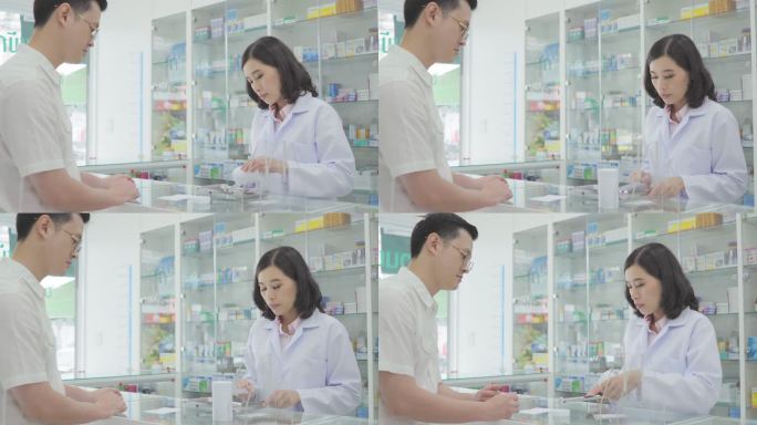 药房药房的药剂师使用药物托盘清点药片，并按处方分配给患者。药剂师正在向病人解释如何服用药片以恢复健康