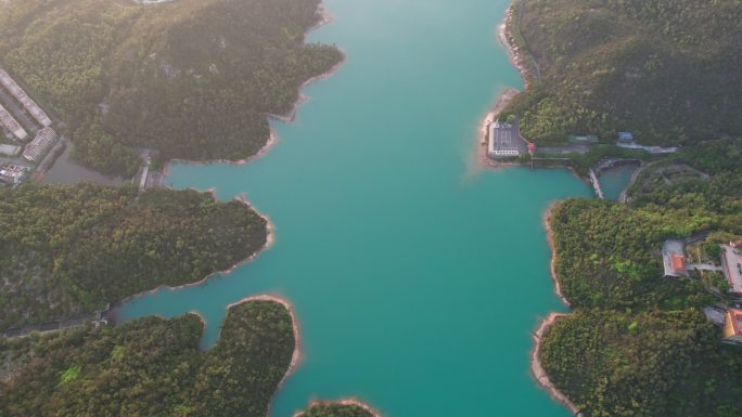 珠海金台寺佛教寺庙夕阳水库航拍