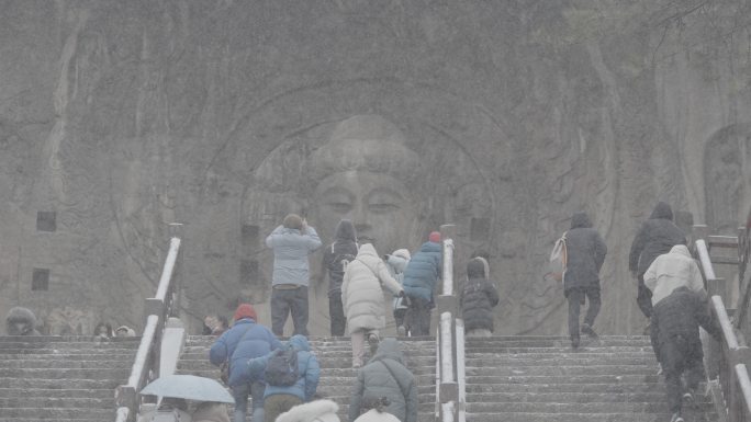 龙门雪景