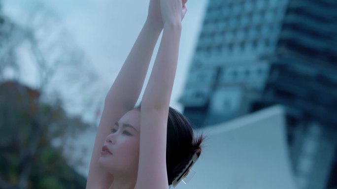 【4K】都市女性健康生活练瑜伽