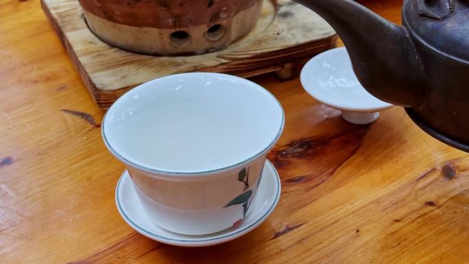 成都鹤鸣人民公园围炉煮茶 红茶 盖碗茶