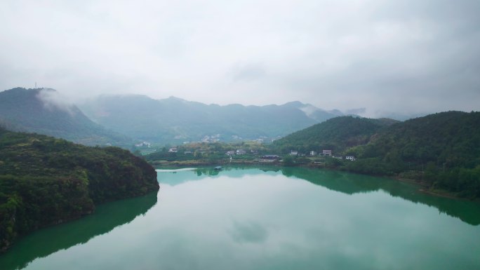 航拍祖国绿水青山