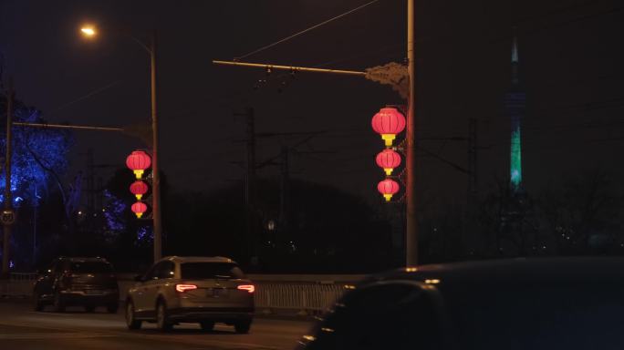 武汉春节前夕的黄鹤楼和长江大桥灯笼景观