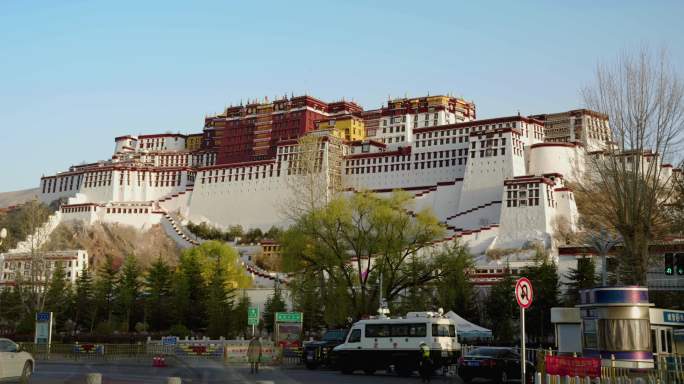 4K延时早晨西藏布达拉宫近景延时