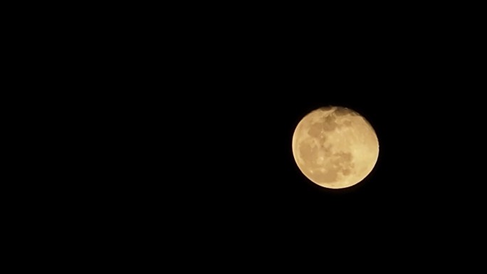 4K拍摄月亮