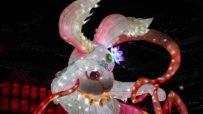 航拍2023兔年春节上海豫园山海经灯展