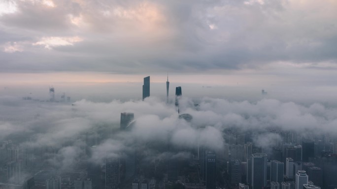 2023年广州第一场日出平流雾