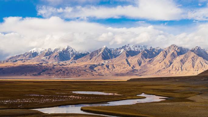 新疆-帕米尔高原雪山