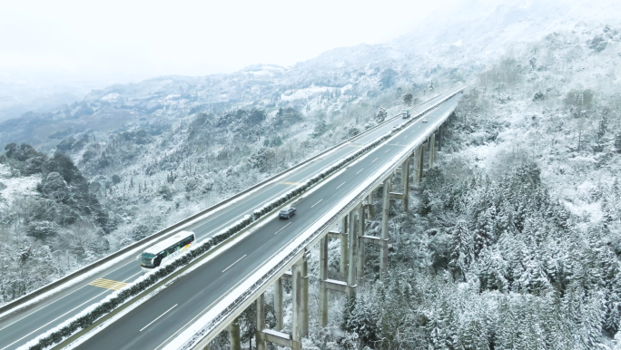 雅西高速下雪视频素材雪景航拍高速风光