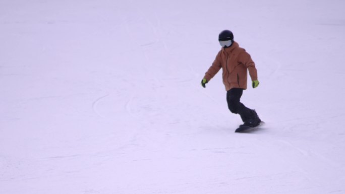 秦皇岛-天女小镇-滑雪