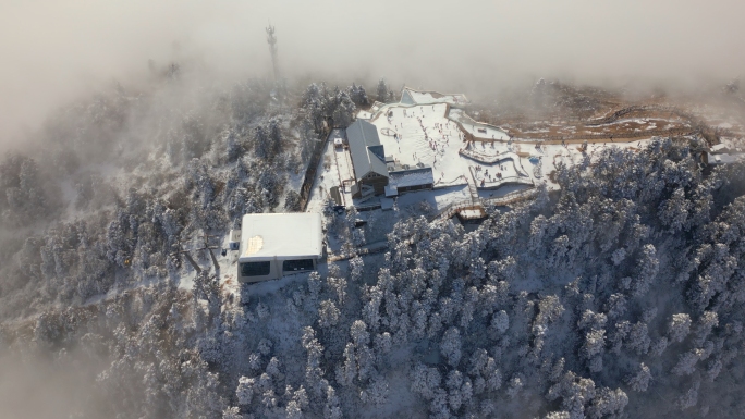 西岭雪山 日月坪 航拍 成都 云海 索道