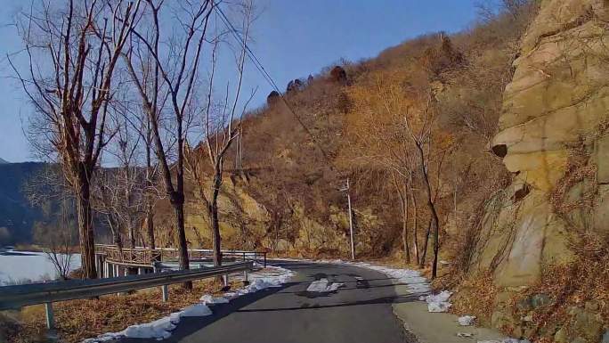 行车素材.密云横捧路捧河湾冬日残雪