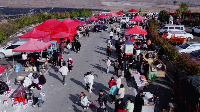 4k航拍过年玩花山