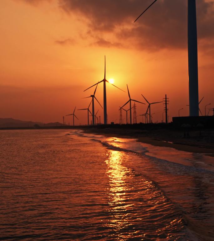 东楮岛海岸海边绿色清洁风力发电机车竖屏