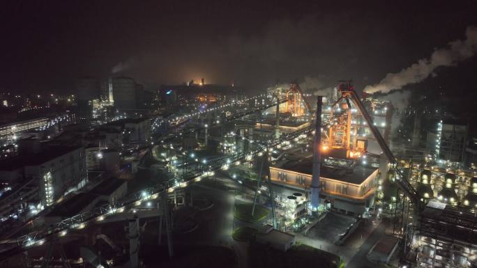 宝钢炼钢厂夜晚钢铁厂夜景冶铁厂