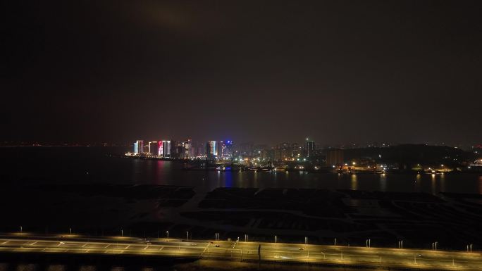 城市道路夜景航拍交通夜晚泉州东海滨江夜景