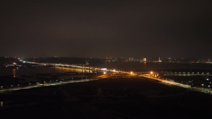 城市道路夜景航拍公路交通车流夜晚马路车辆