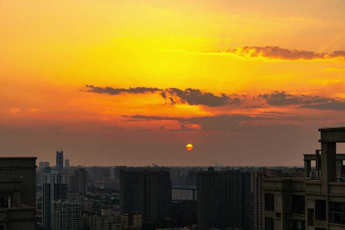 城市天际线晚霞夕阳延时摄影长焦压缩感日落