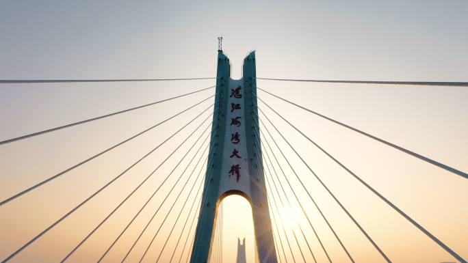 【4K可商用】湛江市海湾大桥航拍2