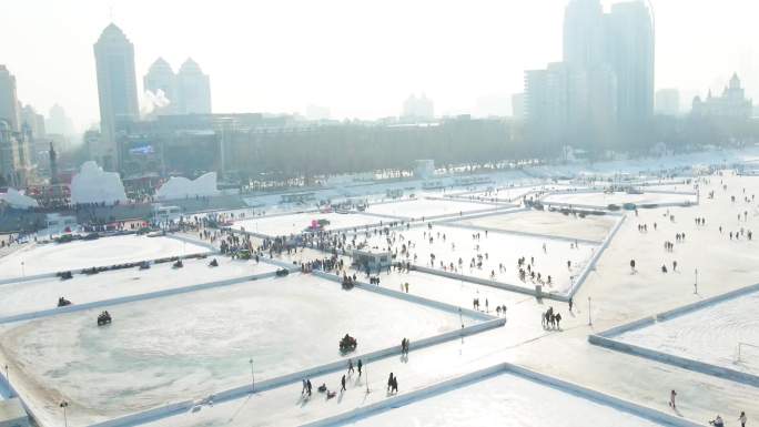 东北松花江冰雪旅游航拍哈尔滨