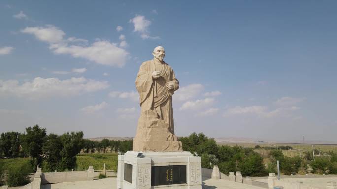 内蒙古阿拉善名人阿旺丹德尔雕像4K
