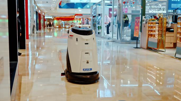 商场智能扫地机器人自动扫地