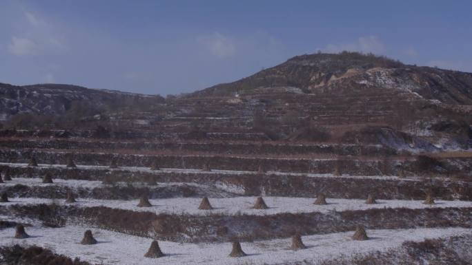 平凡的世界冬天陕北农村雪景山川