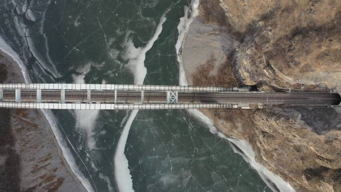 丰沙铁路 大桥 珍珠湖 航拍 上帝视角