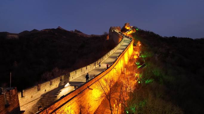 航拍北京延庆八达岭长城夜景