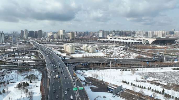 雪后南二环塔谈大街立交桥