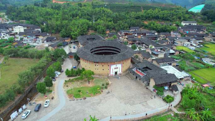 大鱼海棠取景地 福建土楼 怀远楼