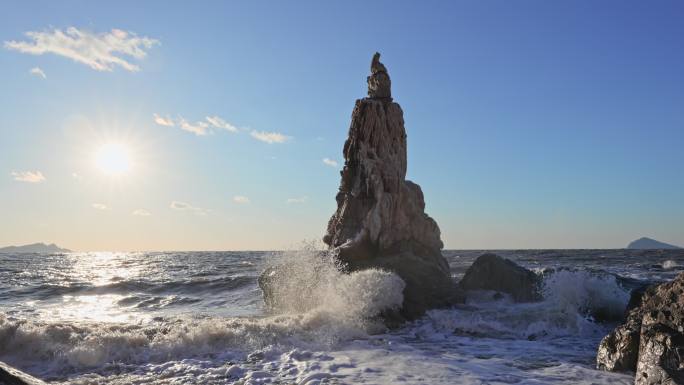 大连旅顺海岸海浪升格拍摄