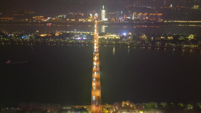 湖南长沙橘子洲大桥夜景交通航拍 (2)