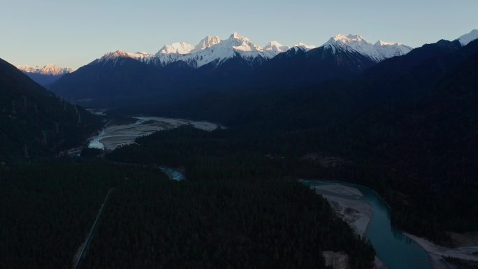 航拍西藏古乡湖风景