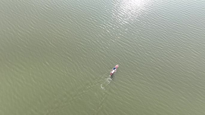 【原创4K】一人一舟一涟漪频栏 逆流划船