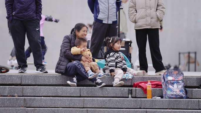 上海街头人文生活外滩人群繁华都市