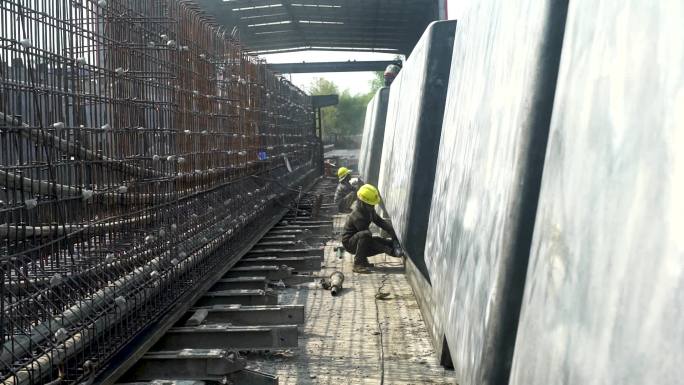 航拍 铁路施工工地 工人作业 隧道施工