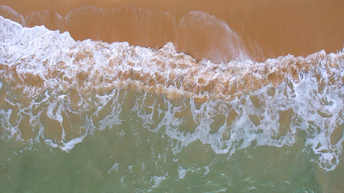 白噪音海浪拍打沙滩