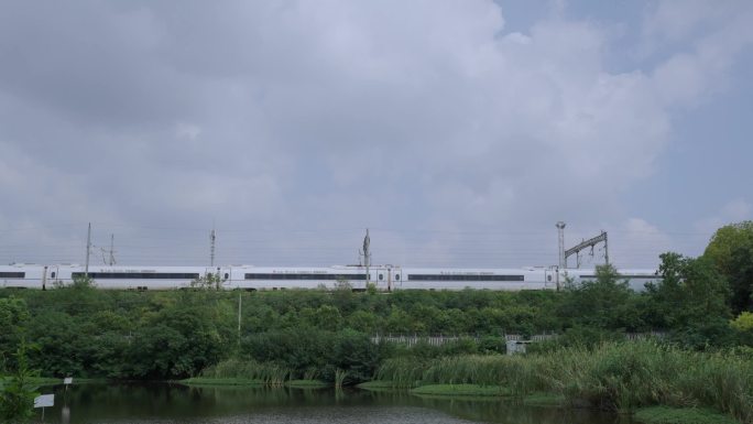 高铁 溧水高铁站 南京 夏天 铁路