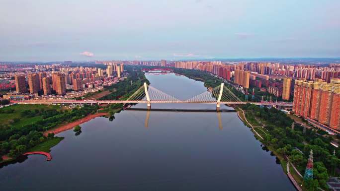 中国辽宁沈阳浑河富民桥城市风景