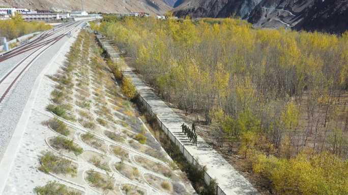 进度 高原铁路 高原铁轨 西藏铁路