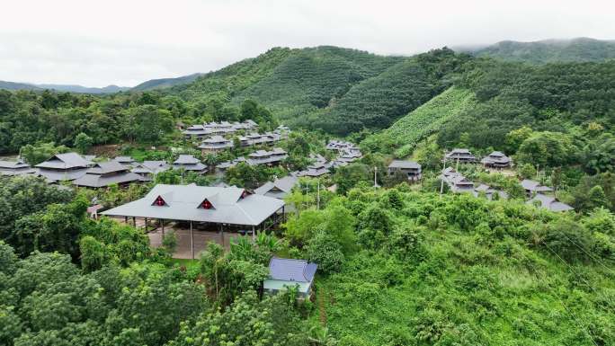 4K-新农村建设，云南勐腊最美瑶寨河边寨