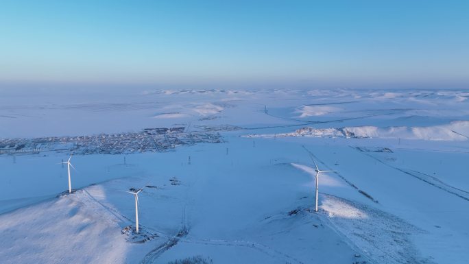 内蒙古雪原山岭风力发电场