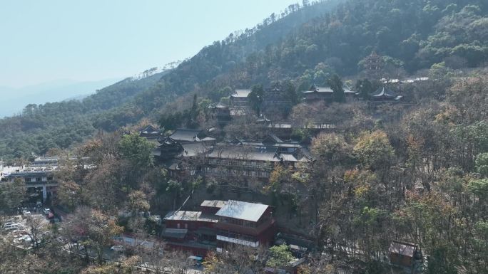 四川省凉山州西昌市泸山光福寺航拍